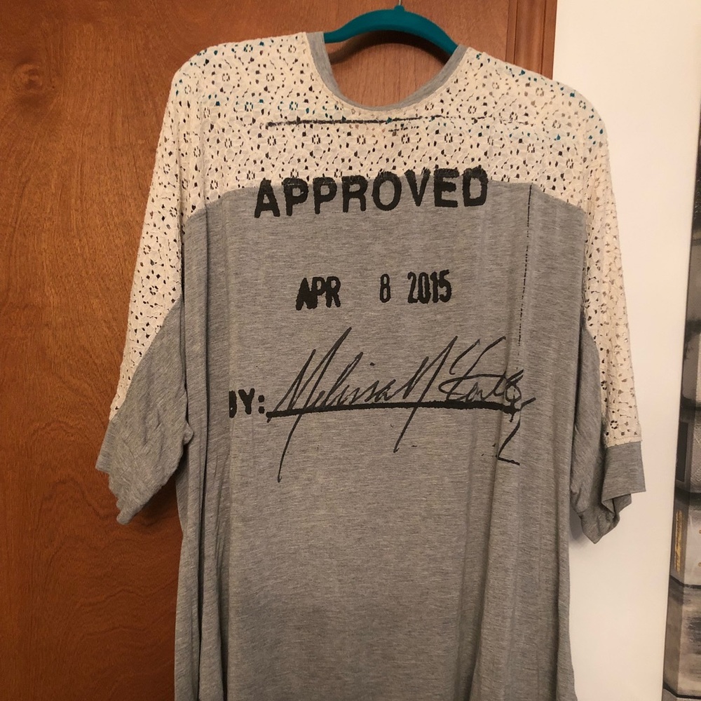 ❤️❤️SOLD❤️❤️Melissa McCarthy for 7 Shirt sz 2X